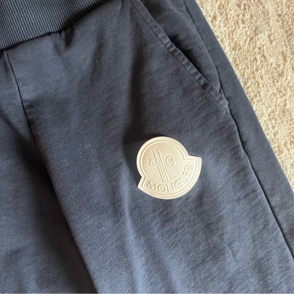 Moncler Sweatpants - Picture 5 of 10